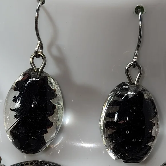 #2243, NATIVE NATURAL TURQUOISE NECKLACE 26'IN& LAMPWORK BEADS EARRINGS.